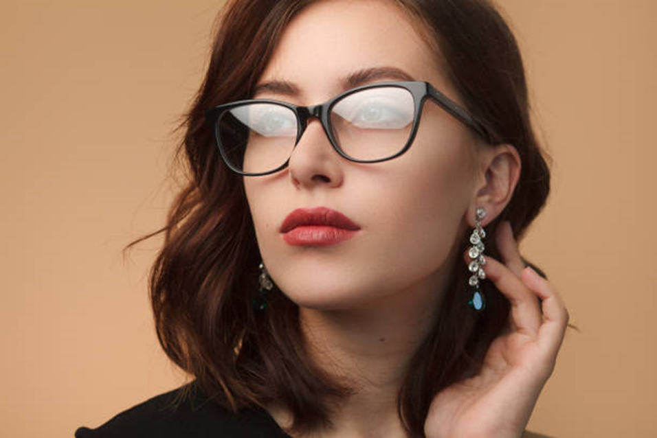 5 Easy On The Eyes Fashion Spectacles In 2022